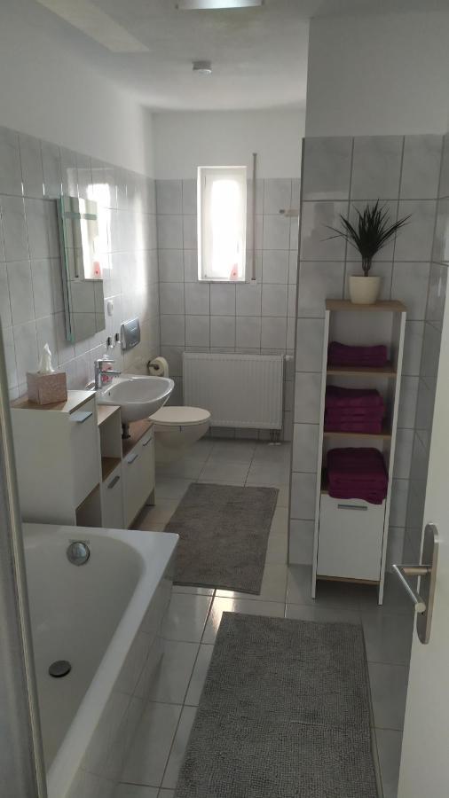 4* Ferienwohnung Neukirchen Im Erzgebirge Adorf/Erzgeb Buitenkant foto
